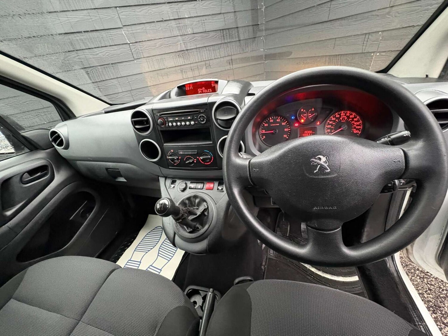 Used Peugeot Partner 2018 for sale - 77781004: Photo 5