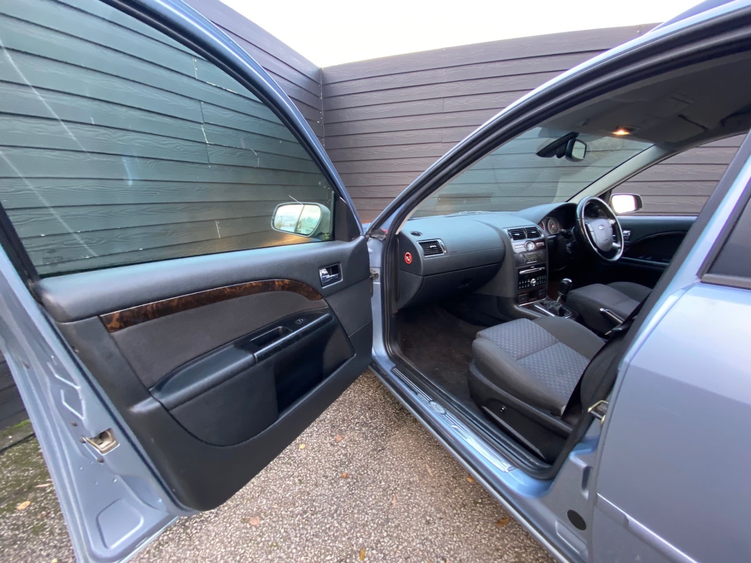 Used Ford Mondeo 2005 for sale - 76684456: Photo 9