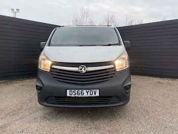 Used Vauxhall Vivaro 2016 for sale - 77665608: Photo