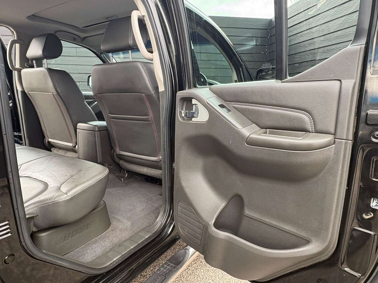 Used Nissan Navara 2015 for sale - 77851760: Photo 12