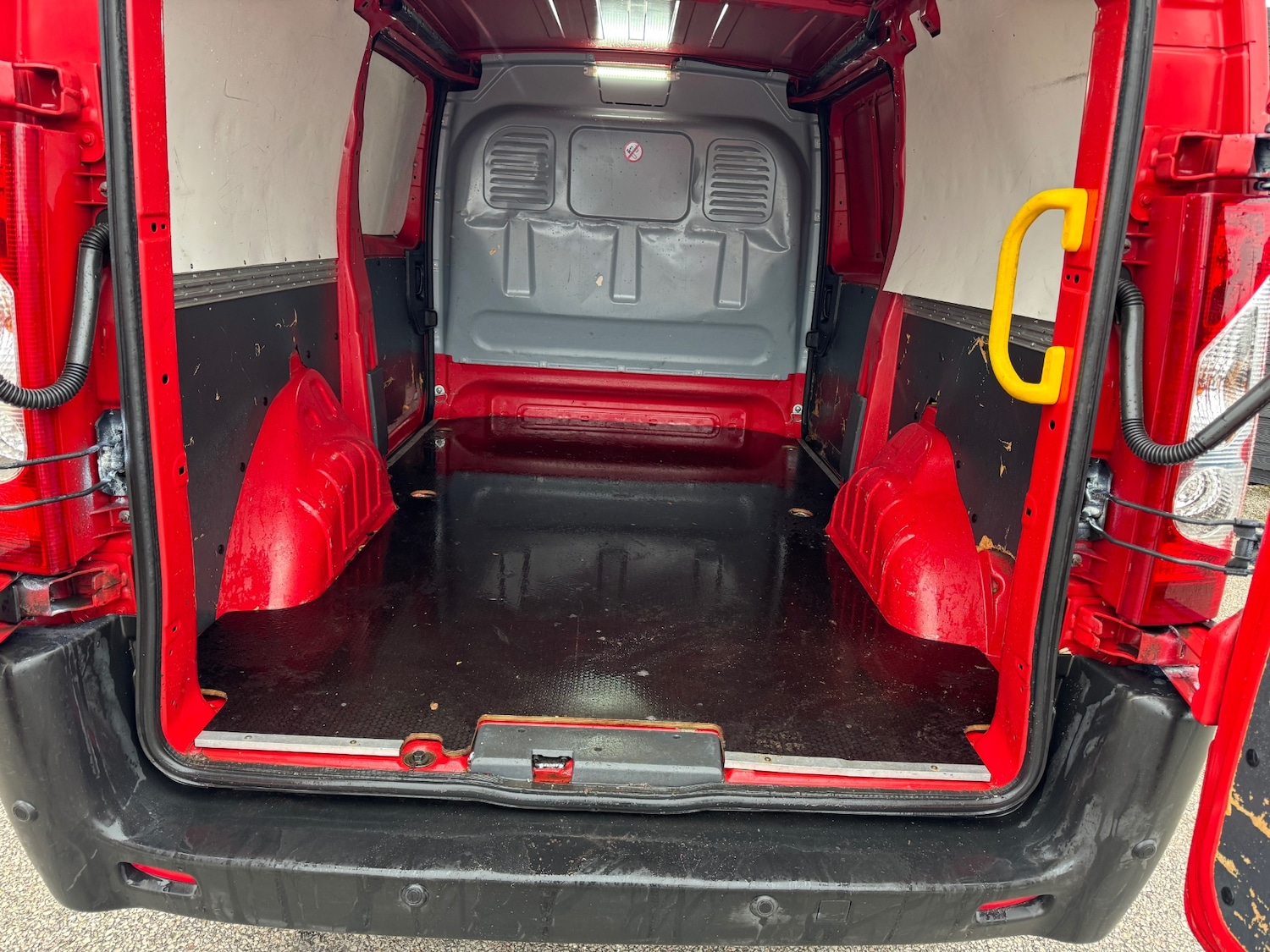 Used Peugeot Expert 2014 for sale - 76420158: Photo 7