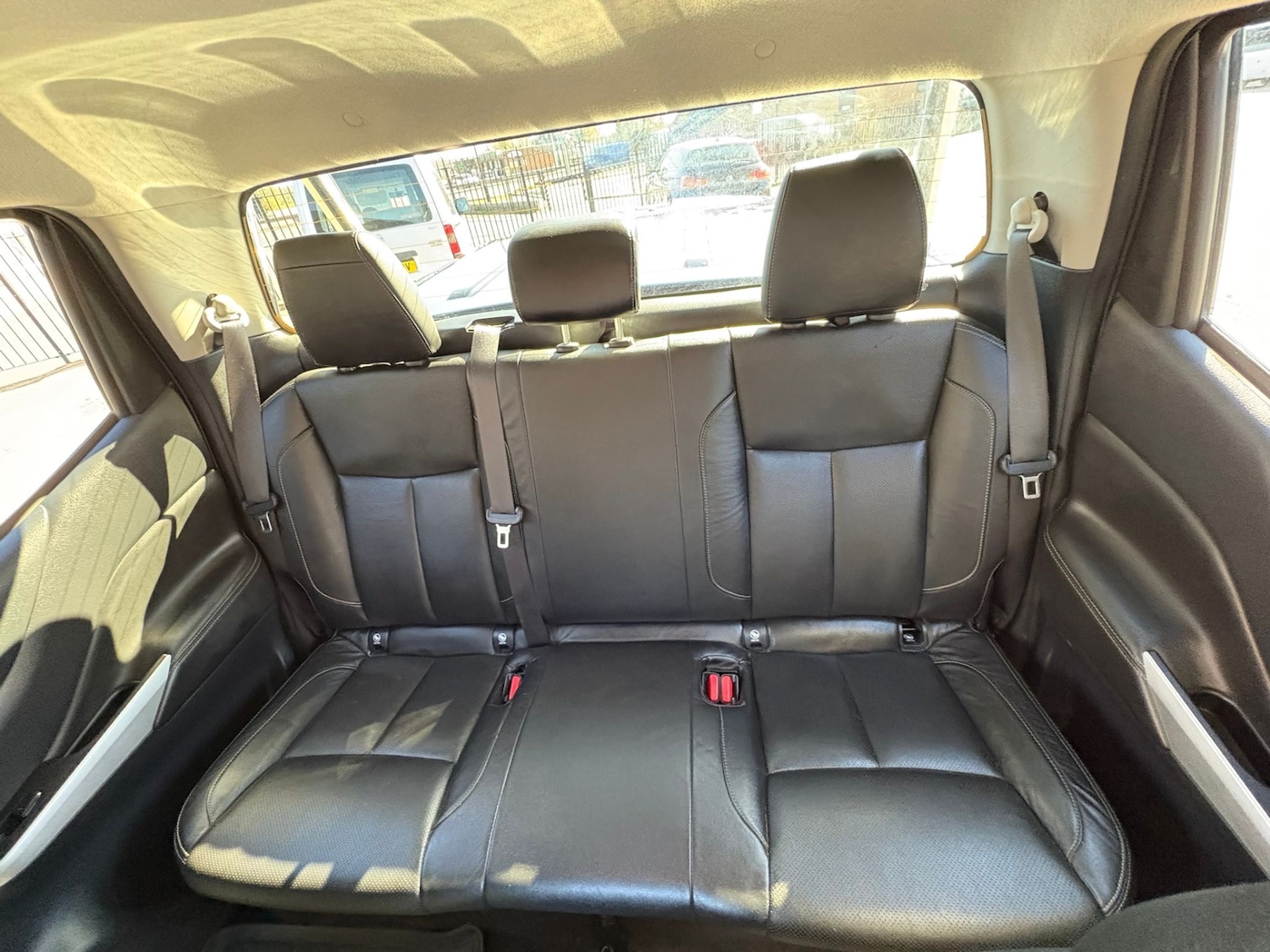 Used Nissan Navara 2017 for sale - 77975587: Photo 11