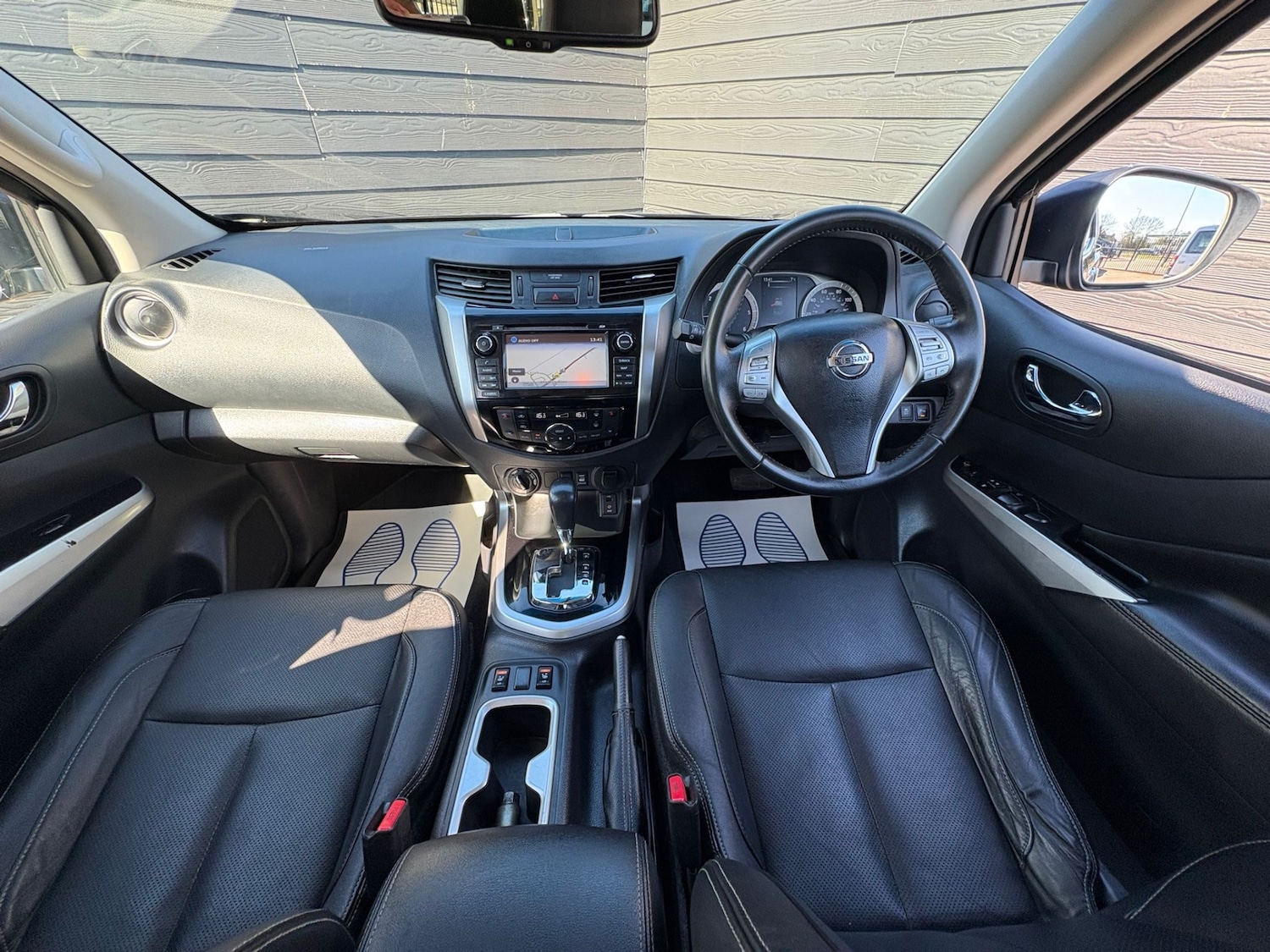 Used Nissan Navara 2017 for sale - 77975587: Photo 13