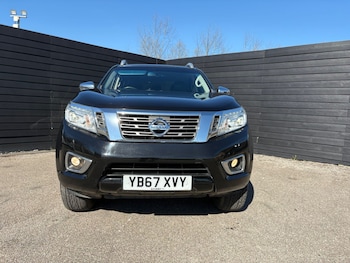 Used Nissan Navara 2017 for sale - 77975587: Photo