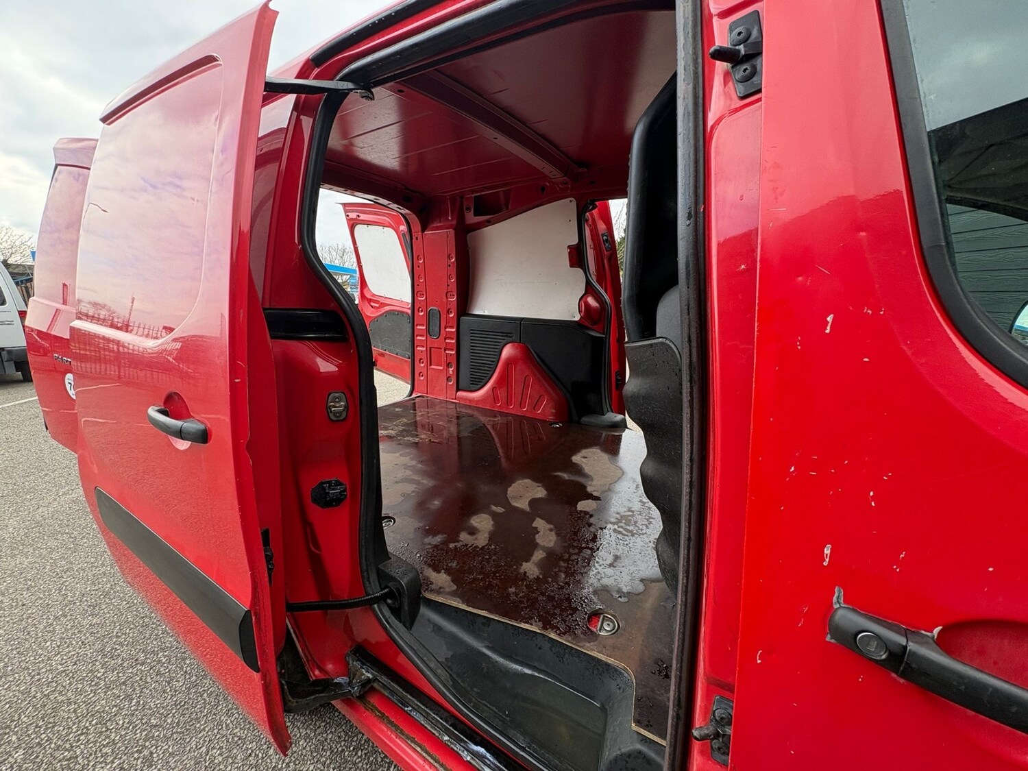 Used Peugeot Partner 2014 for sale - 78094807: Photo 12