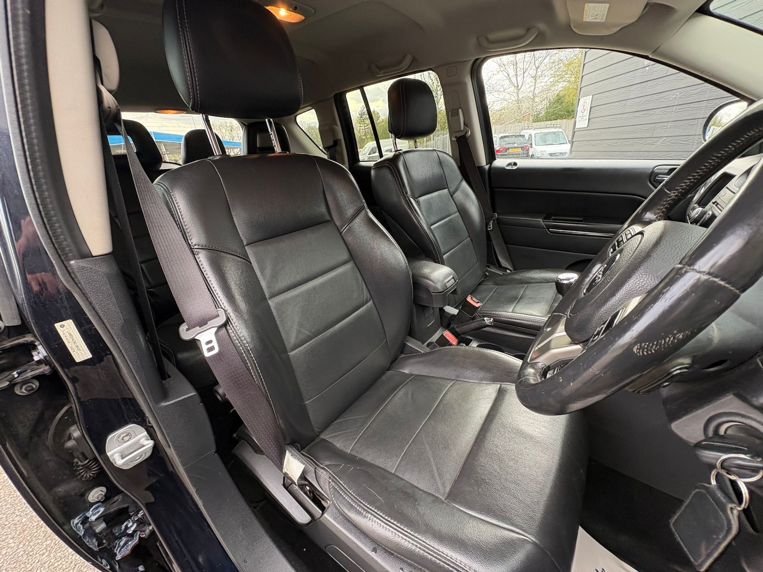 Used Jeep Compass 2011 for sale - 78201431: Photo 10