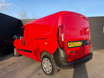 Used Fiat Doblo 2015 for sale - 77851686: Photo