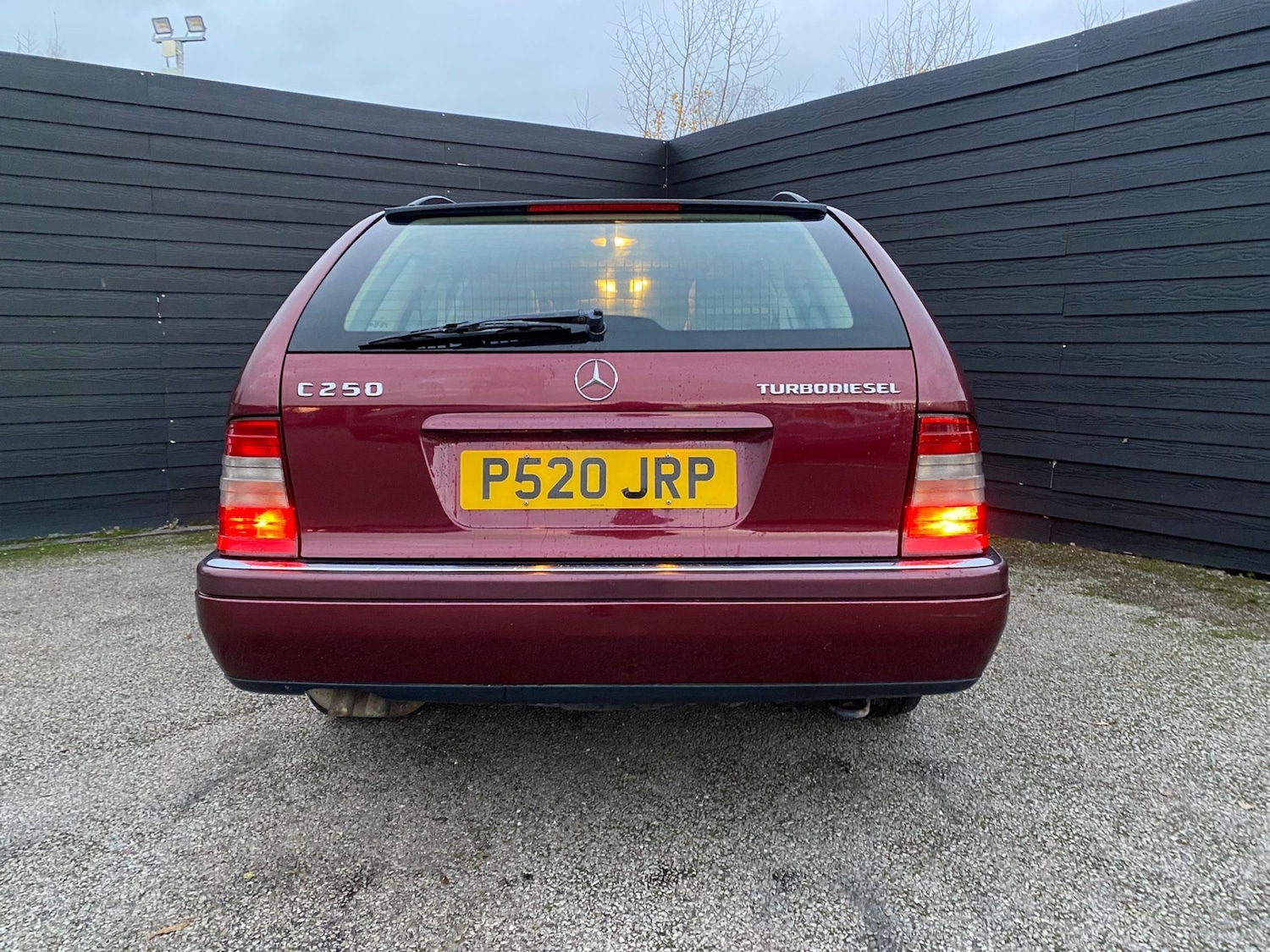 Used Mercedes-Benz C Class 1997 for sale - 76738360: Photo 4