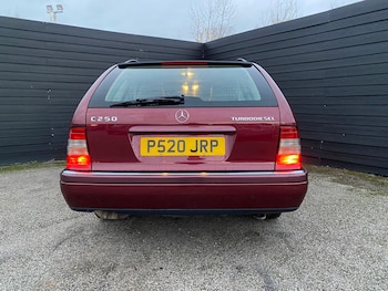 Used Mercedes-Benz C Class 1997 for sale - 76738360: Photo