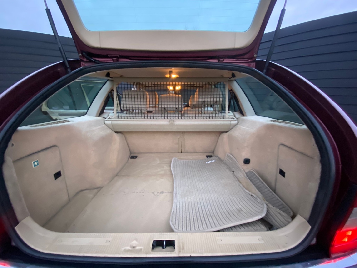 Used Mercedes-Benz C Class 1997 for sale - 76738360: Photo 7