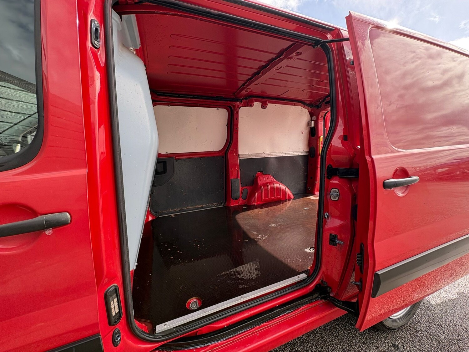 Used Peugeot Expert 2014 for sale - 78094980: Photo 8