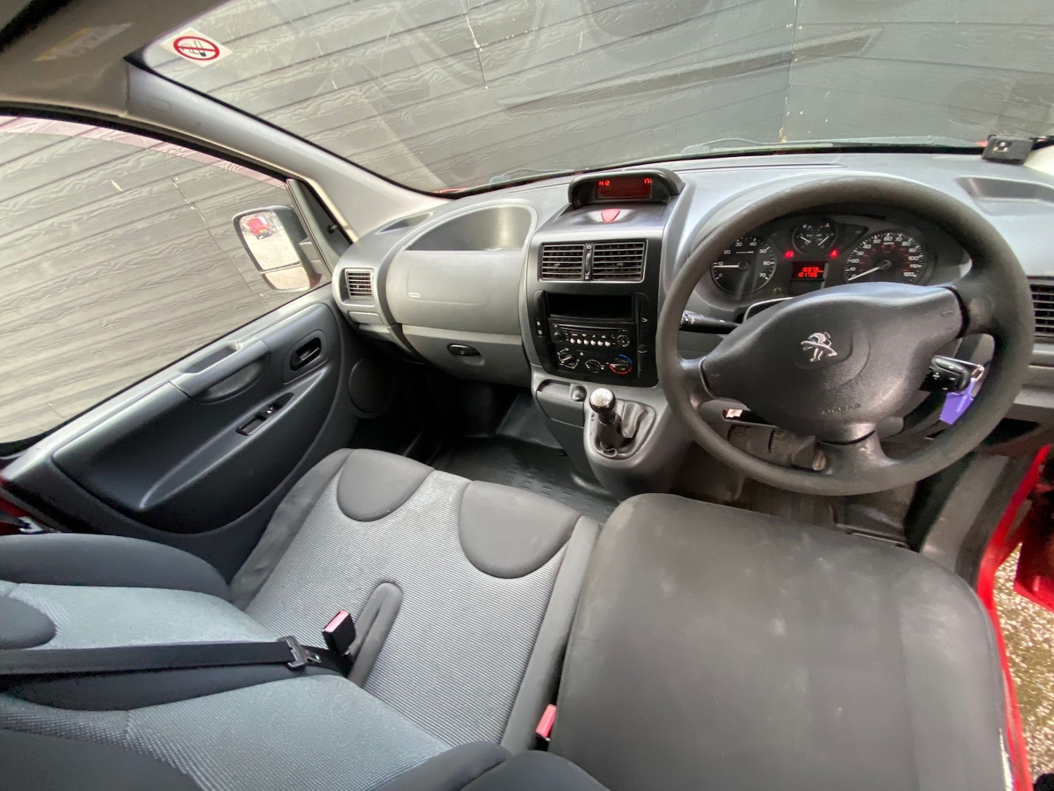 Used Peugeot Expert 2014 for sale - 76332107: Photo 10