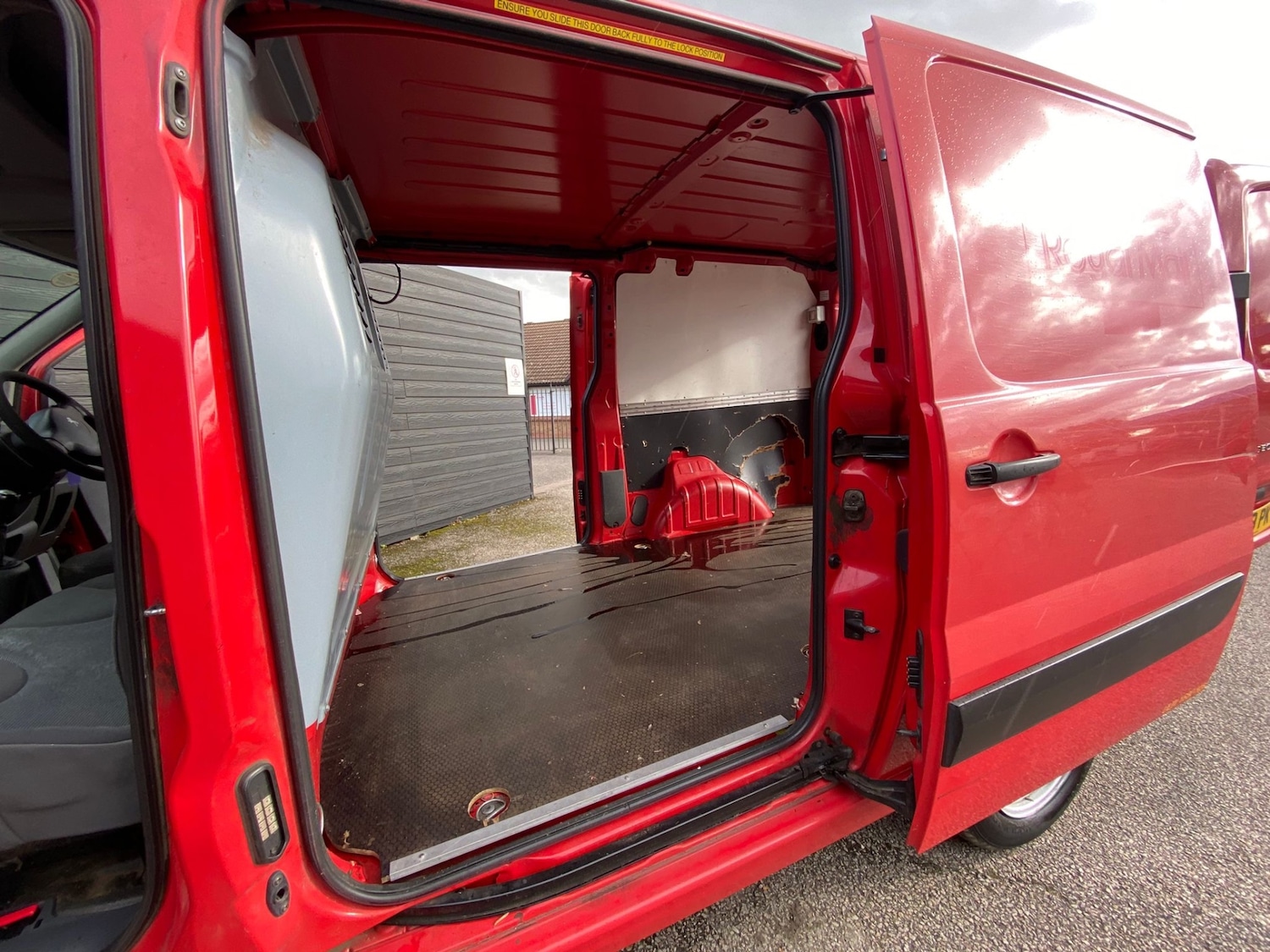 Used Peugeot Expert 2014 for sale - 76332107: Photo 8