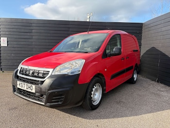 Used Peugeot Partner 2017 for sale - 77735098: Photo