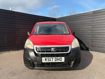 Used Peugeot Partner 2017 for sale - 77735098: Photo
