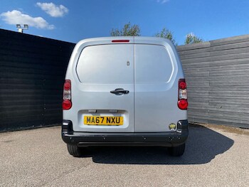 Used Peugeot Partner 2017 for sale - 75526855: Photo