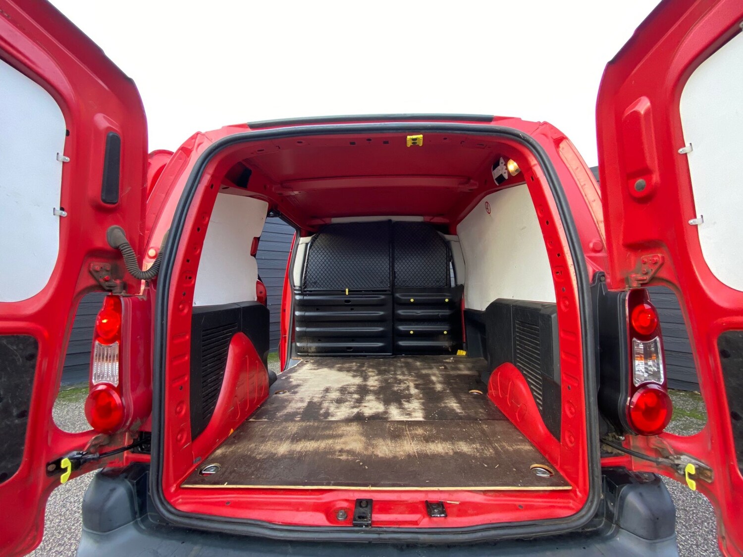 Used Peugeot Partner 2012 for sale - 76544374: Photo 7