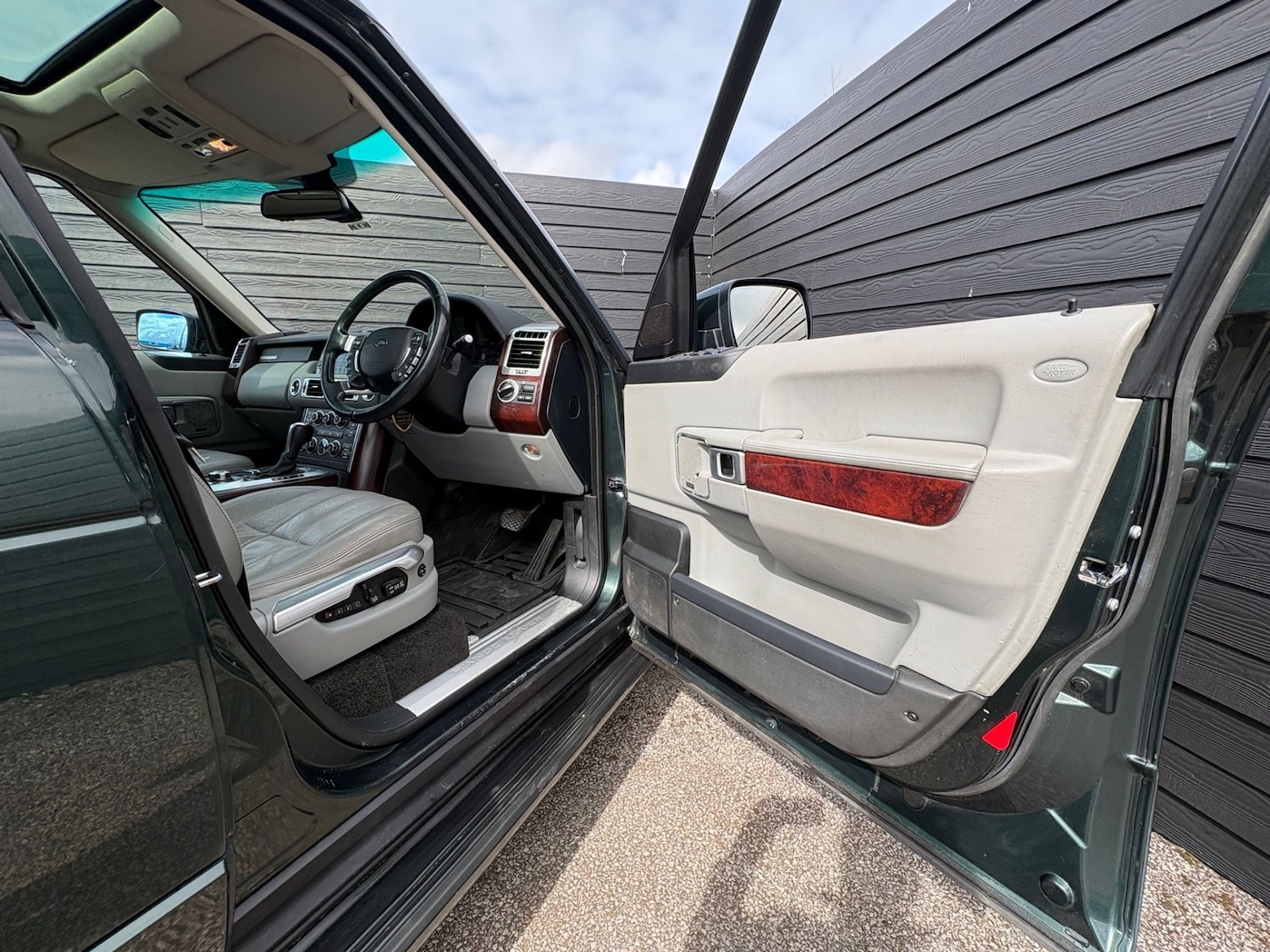 Used Land Rover Range Rover 2009 for sale - 78131887: Photo 10