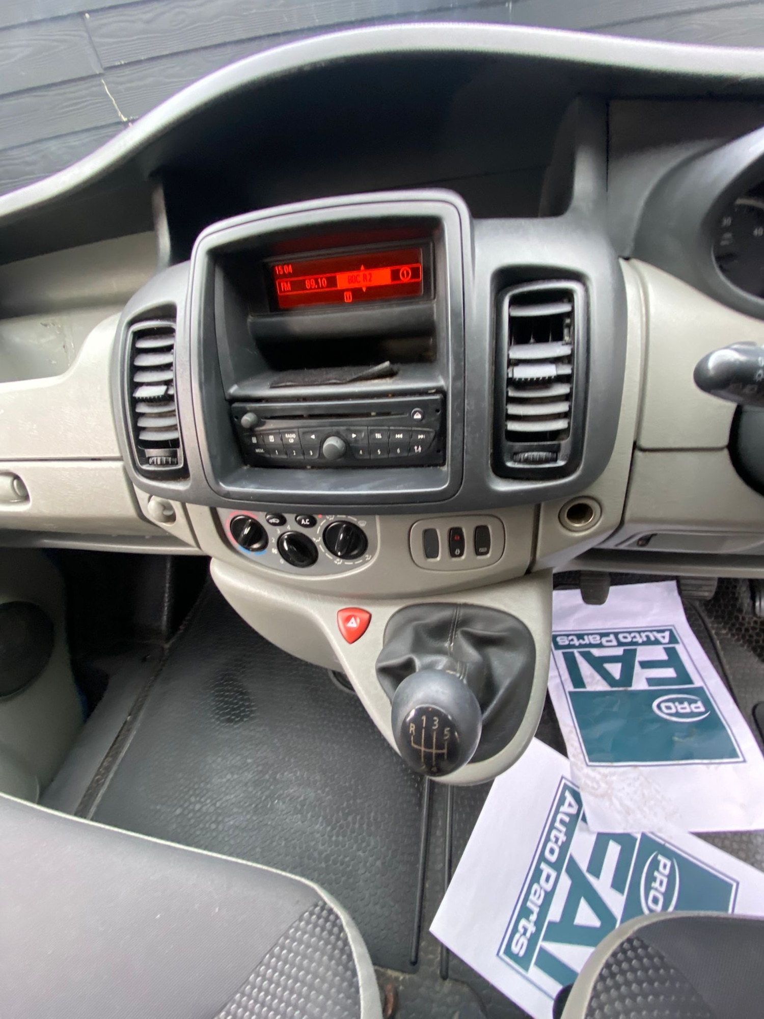 Used Vauxhall Vivaro 2010 for sale - 76352304: Photo 12
