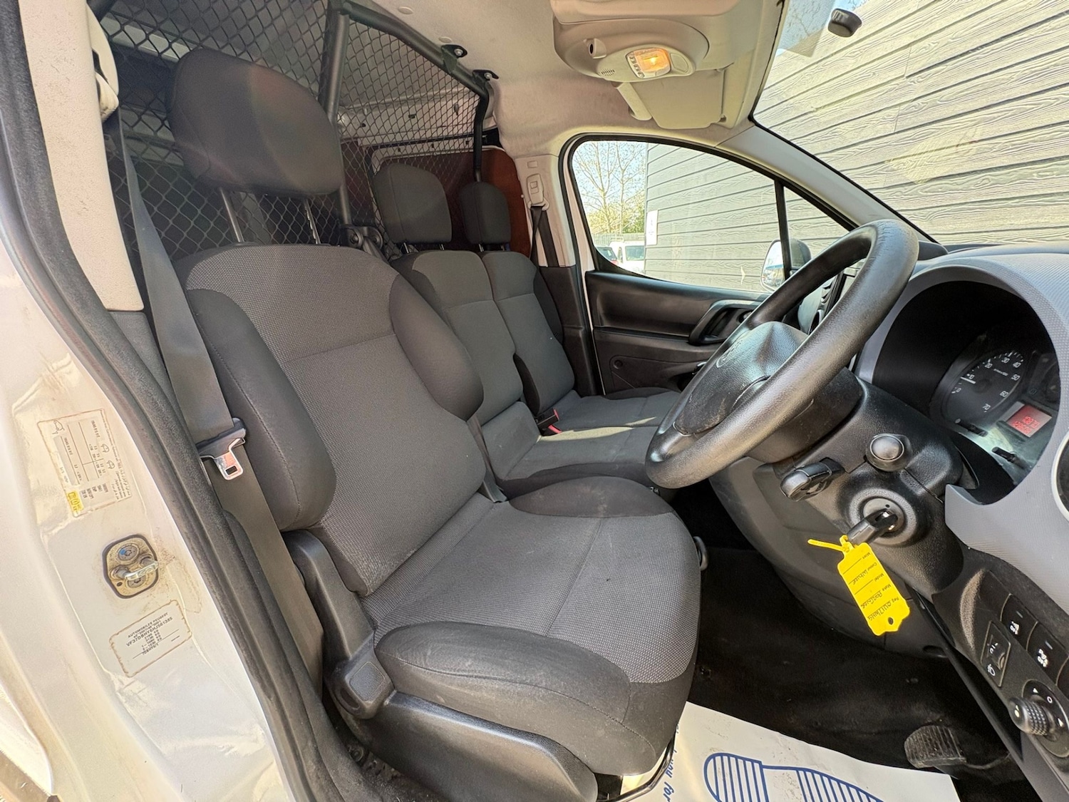 Used Peugeot Partner 2017 for sale - 78163537: Photo 14