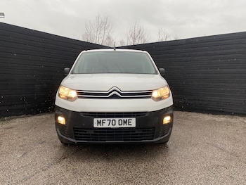 Used Citroen Berlingo 2020 for sale - 77186536: Photo