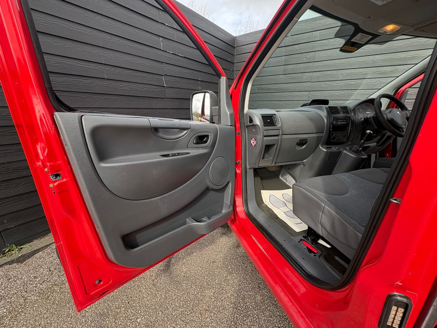 Used Peugeot Expert 2015 for sale - 78161936: Photo 12