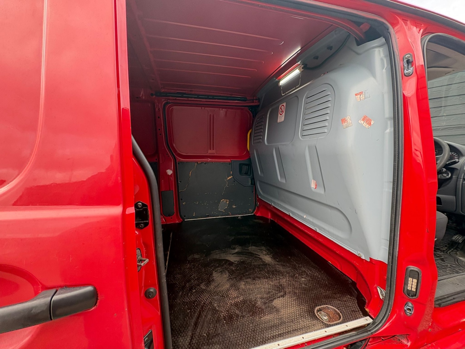 Used Peugeot Expert 2015 for sale - 78161936: Photo 8