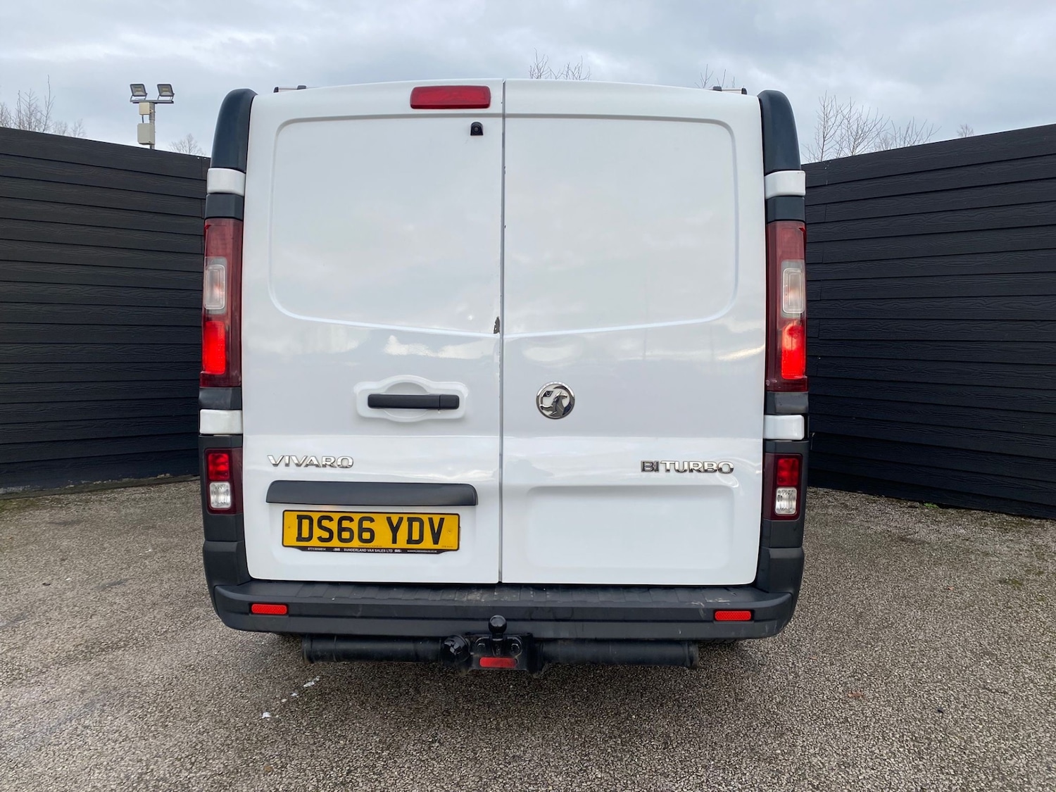 Used Vauxhall Vivaro 2016 for sale - 77247467: Photo 4