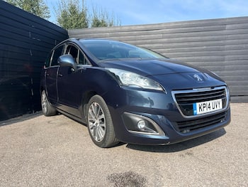 Used Peugeot 5008 2014 for sale - 79644039: Photo