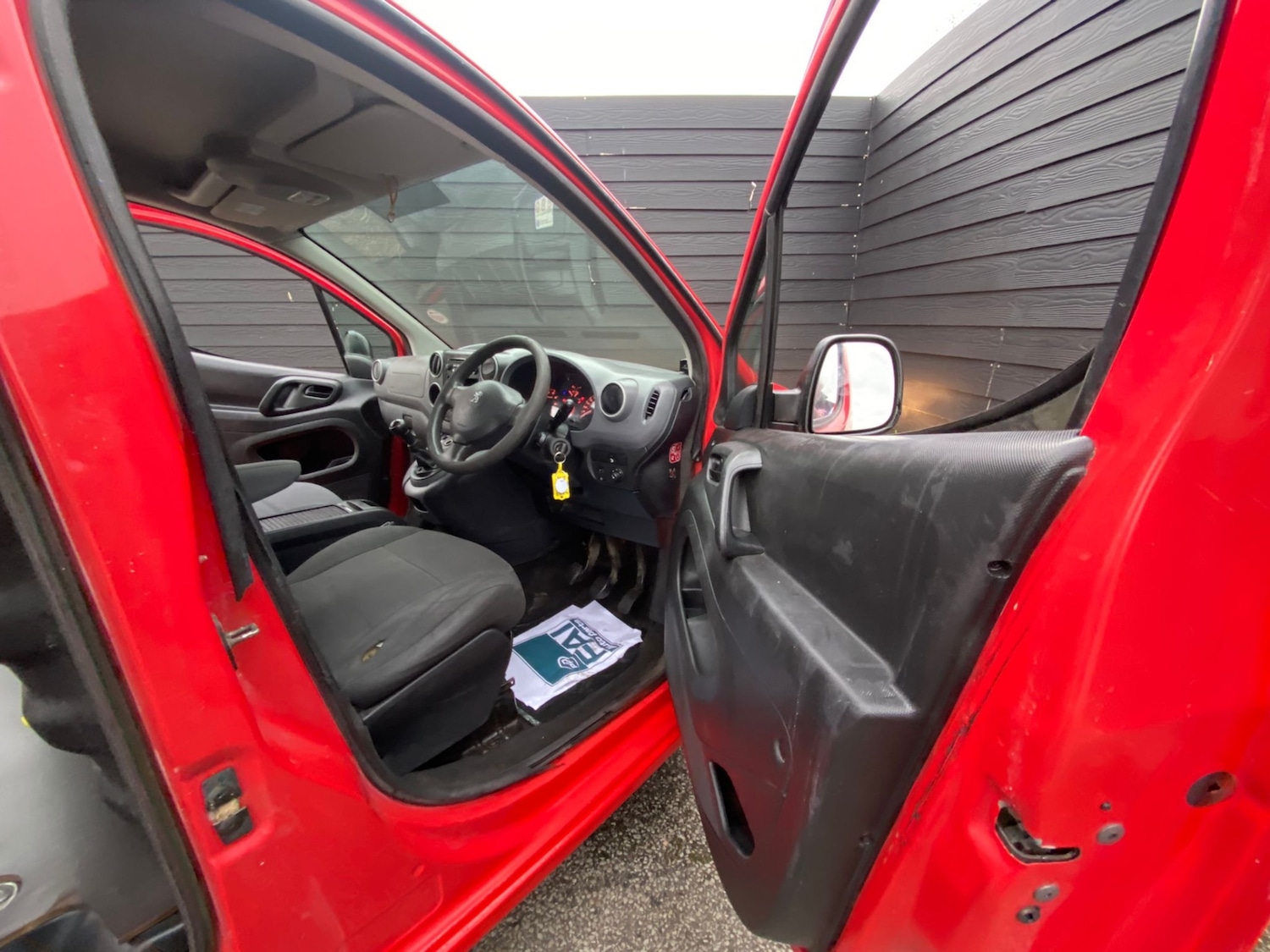 Used Peugeot Partner 2014 for sale - 76287012: Photo 11