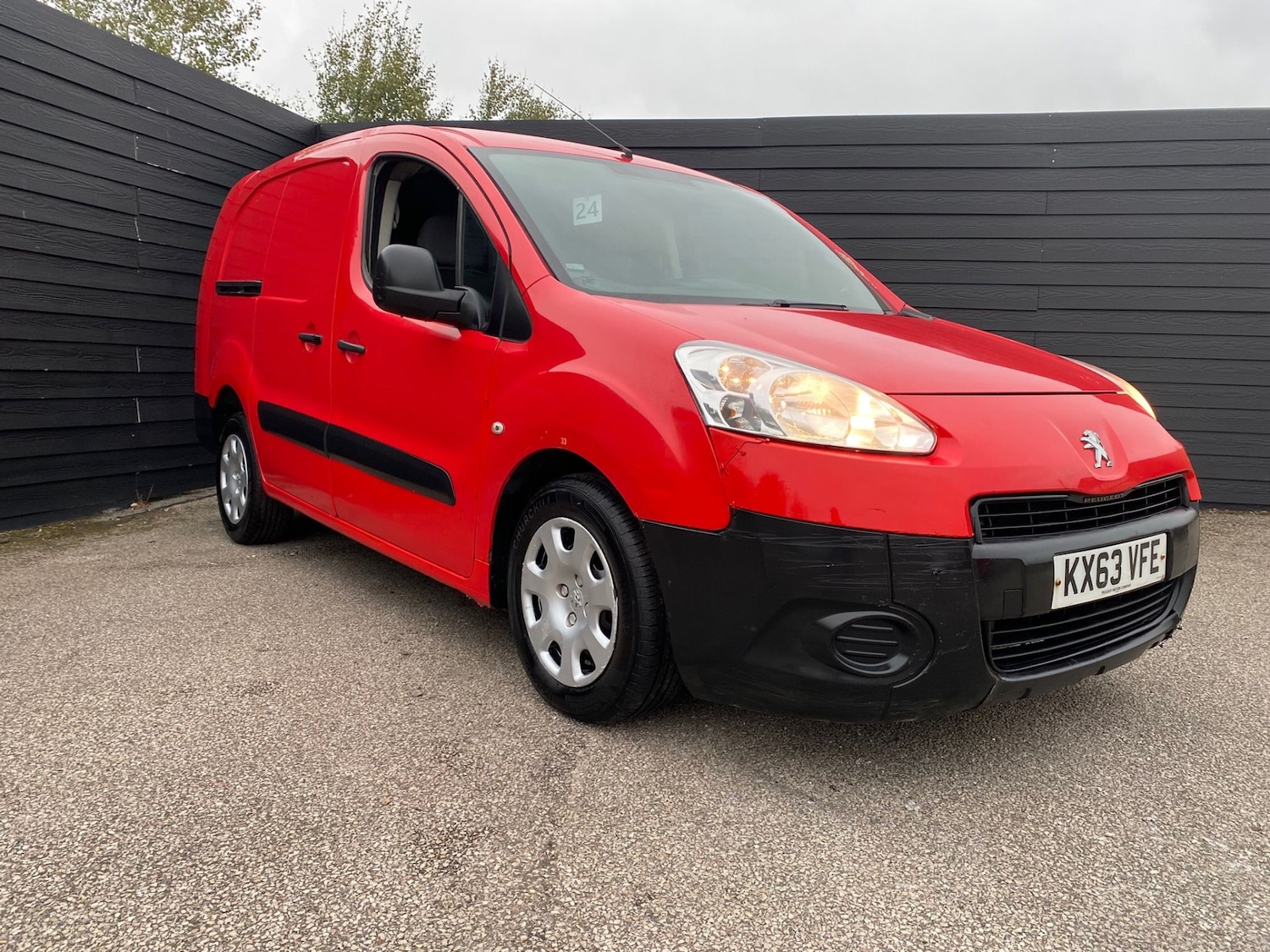 Used Peugeot Partner 2014 for sale - 76287012: Photo 3