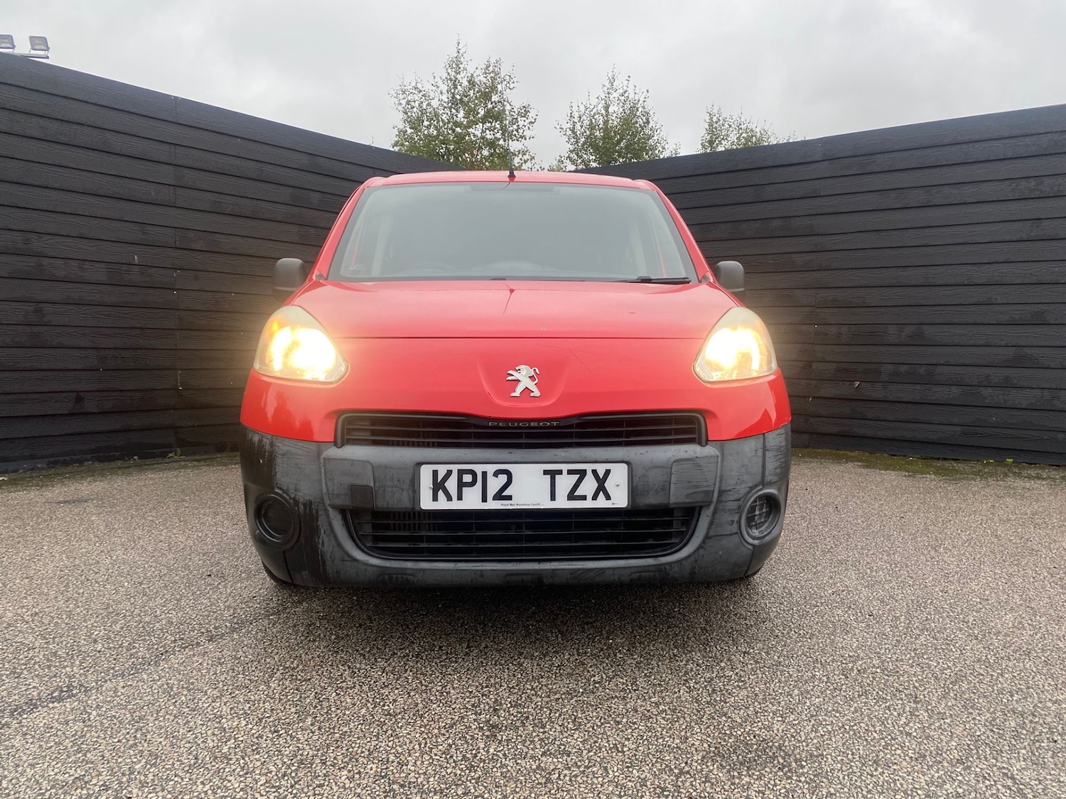 Used Peugeot Partner 2012 for sale - 76158208: Photo 3