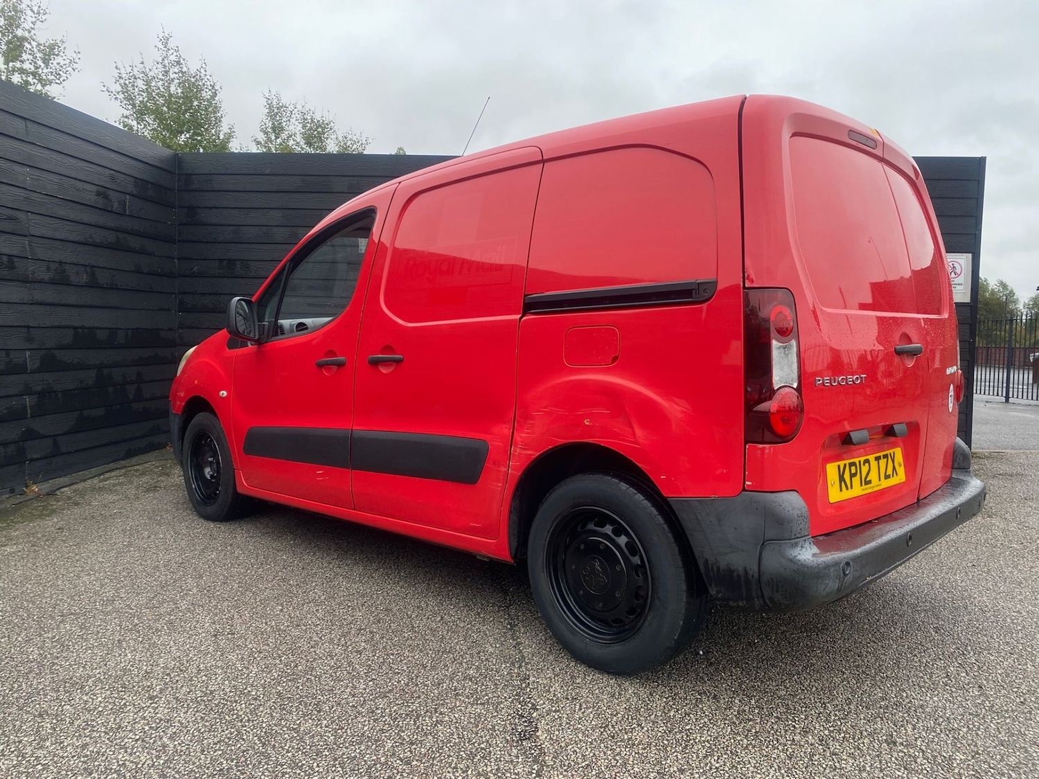 Used Peugeot Partner 2012 for sale - 76158208: Photo 6