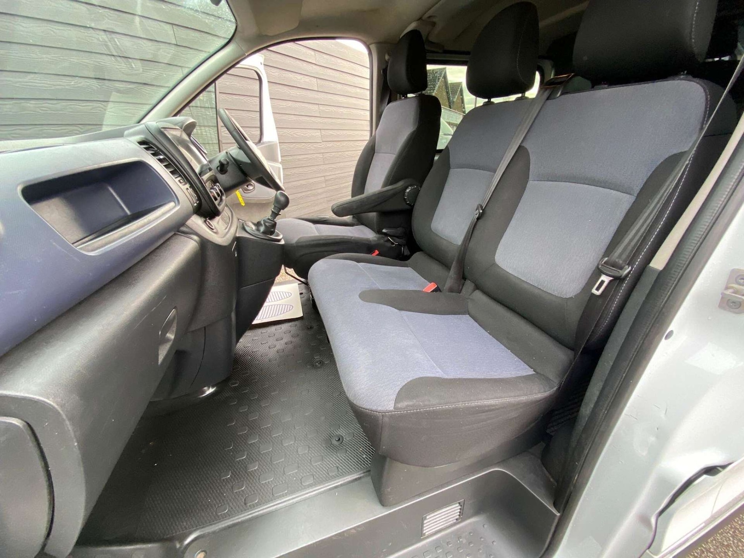 Used Vauxhall Vivaro 2016 for sale - 77701524: Photo 18