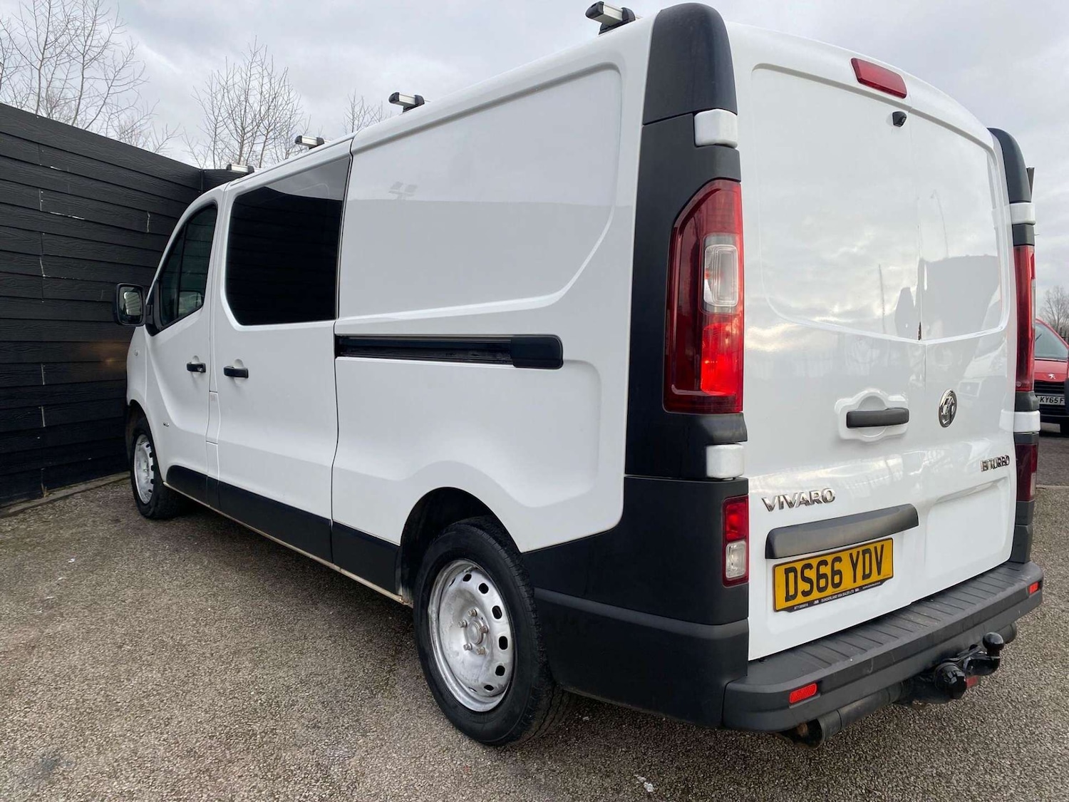 Used Vauxhall Vivaro 2016 for sale - 77701524: Photo 5