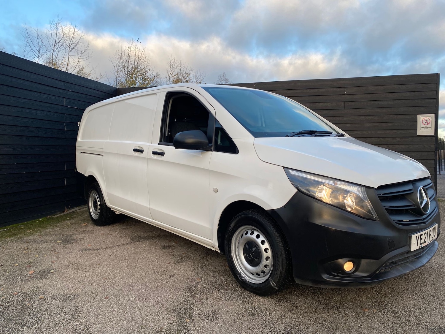 Used Mercedes-Benz Vito 2021 for sale - 76696632: Photo 3