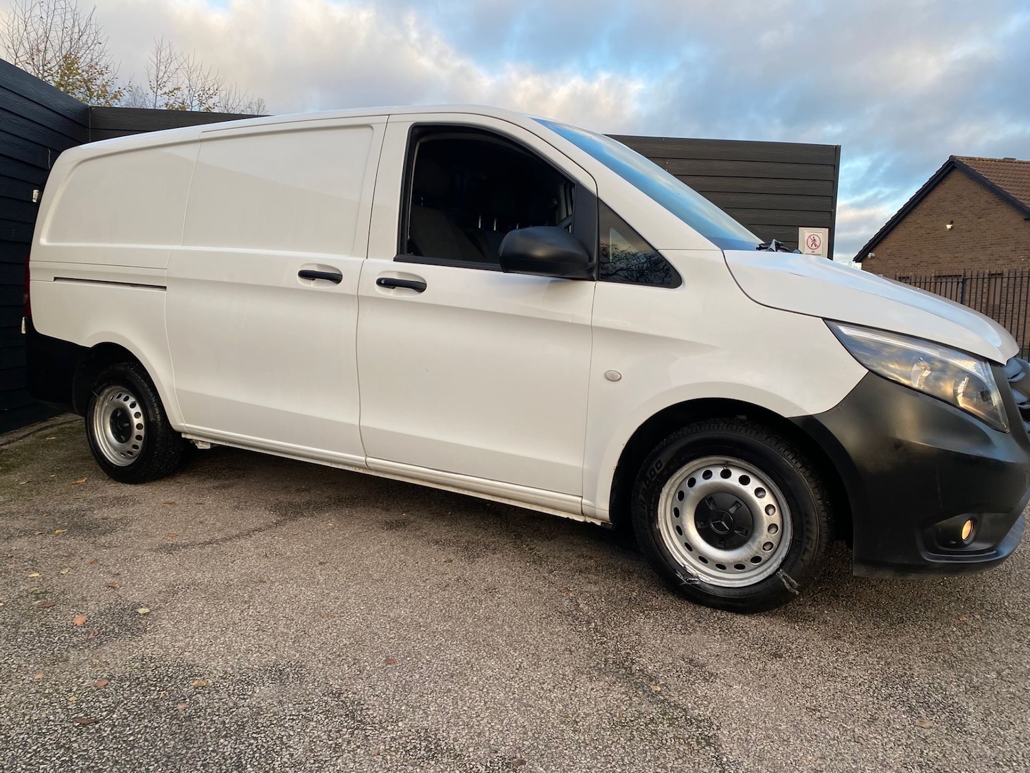Used Mercedes-Benz Vito 2021 for sale - 76696632: Photo 8