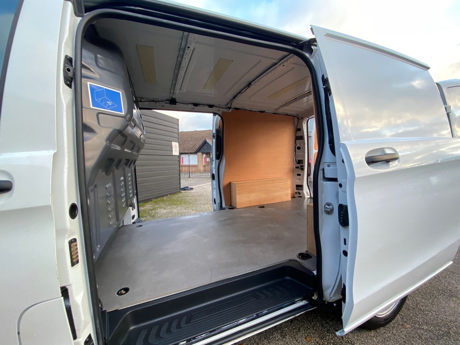 Used Mercedes-Benz Vito 2021 for sale - 76696632: Photo 9