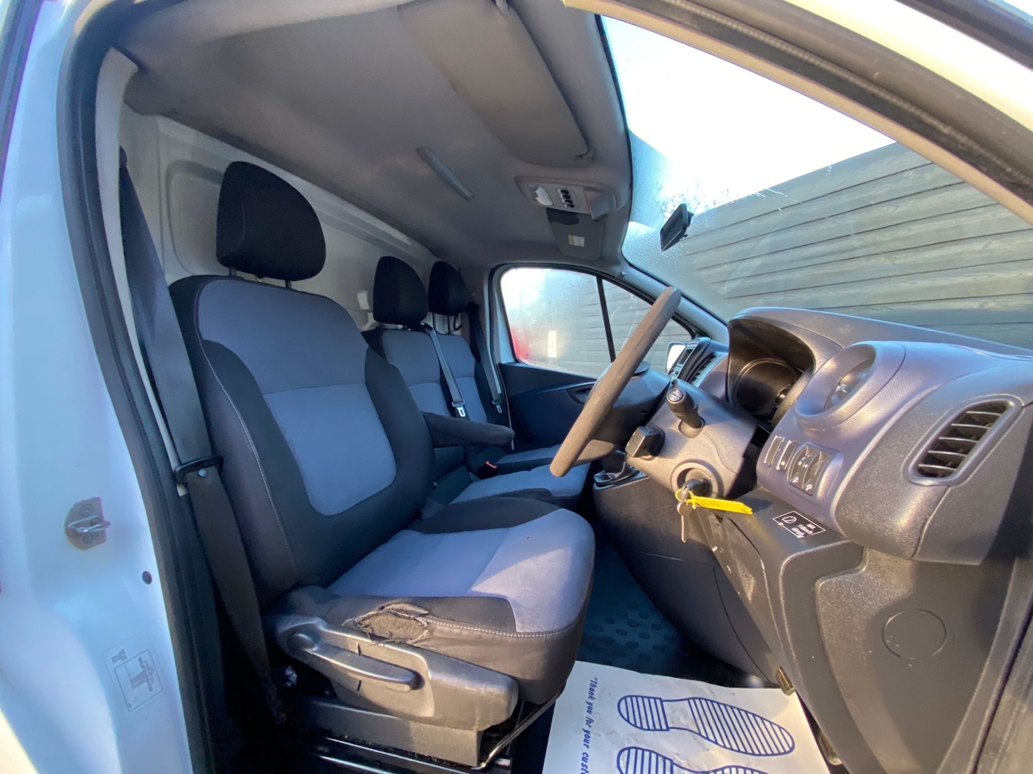 Used Vauxhall Vivaro 2015 for sale - 76891673: Photo 10