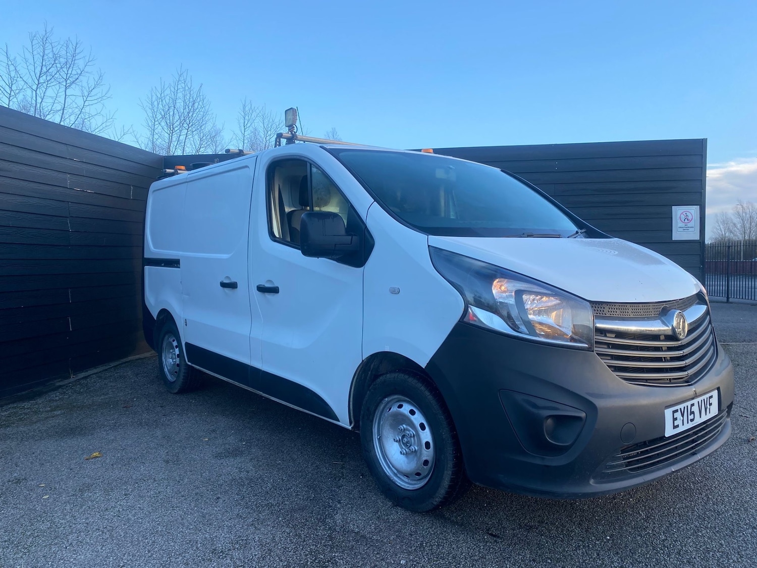 Used Vauxhall Vivaro 2015 for sale - 76891673: Photo 3