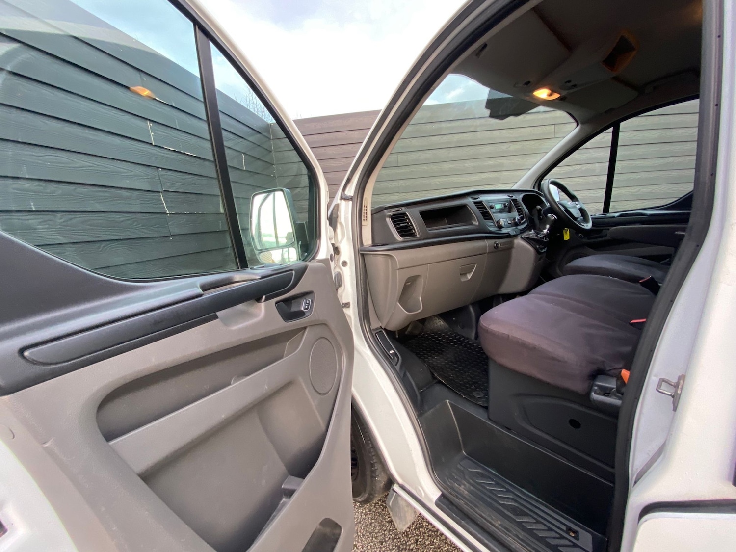 Used Ford Transit Custom 2018 for sale - 76834665: Photo 10