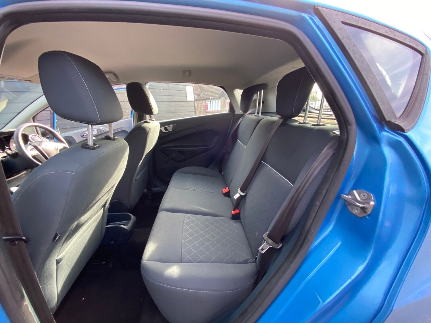 Used Ford Fiesta 2011 for sale - 76045793: Photo 13