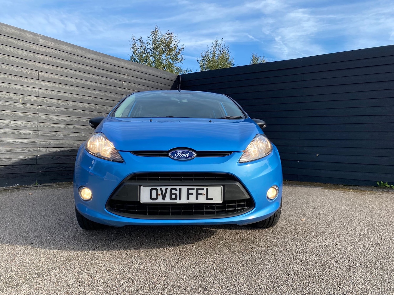 Used Ford Fiesta 2011 for sale - 76045793: Photo 2