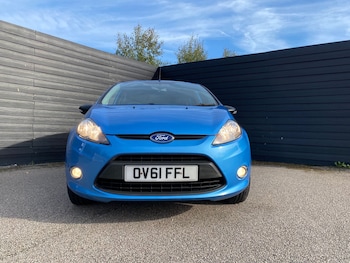 Used Ford Fiesta 2011 for sale - 76045793: Photo 2