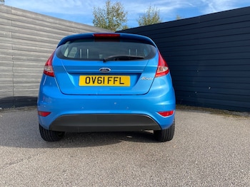 Used Ford Fiesta 2011 for sale - 76045793: Photo 4