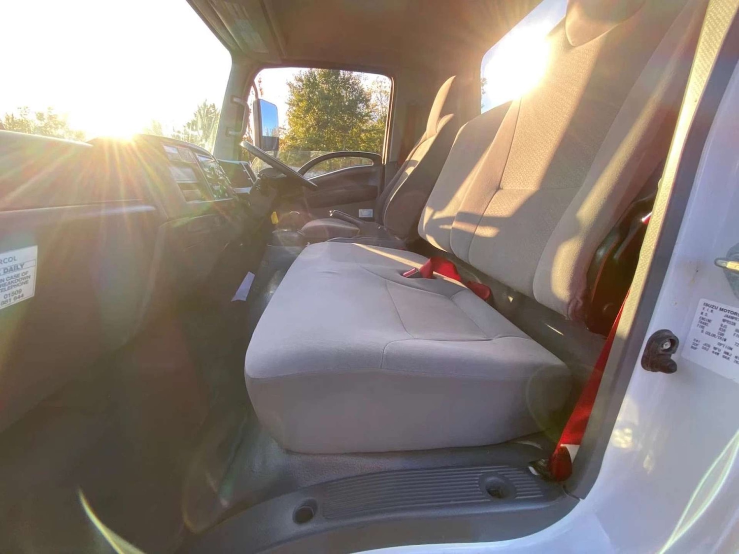 Used Isuzu Forward 2017 for sale - 77701585: Photo 7