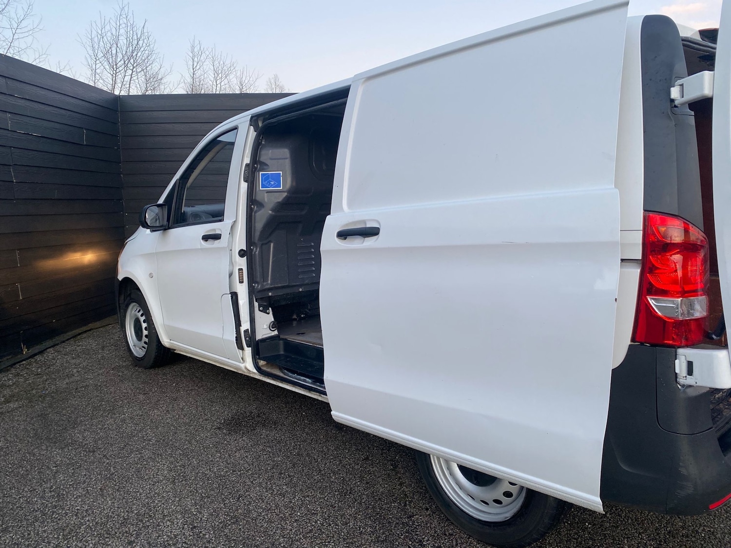 Used Mercedes-Benz Vito 2016 for sale - 77170629: Photo 10