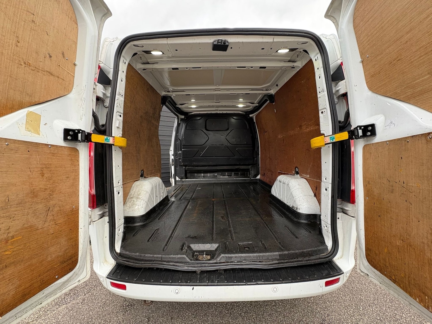 Used Ford Transit Custom 2019 for sale - 78010612: Photo 7