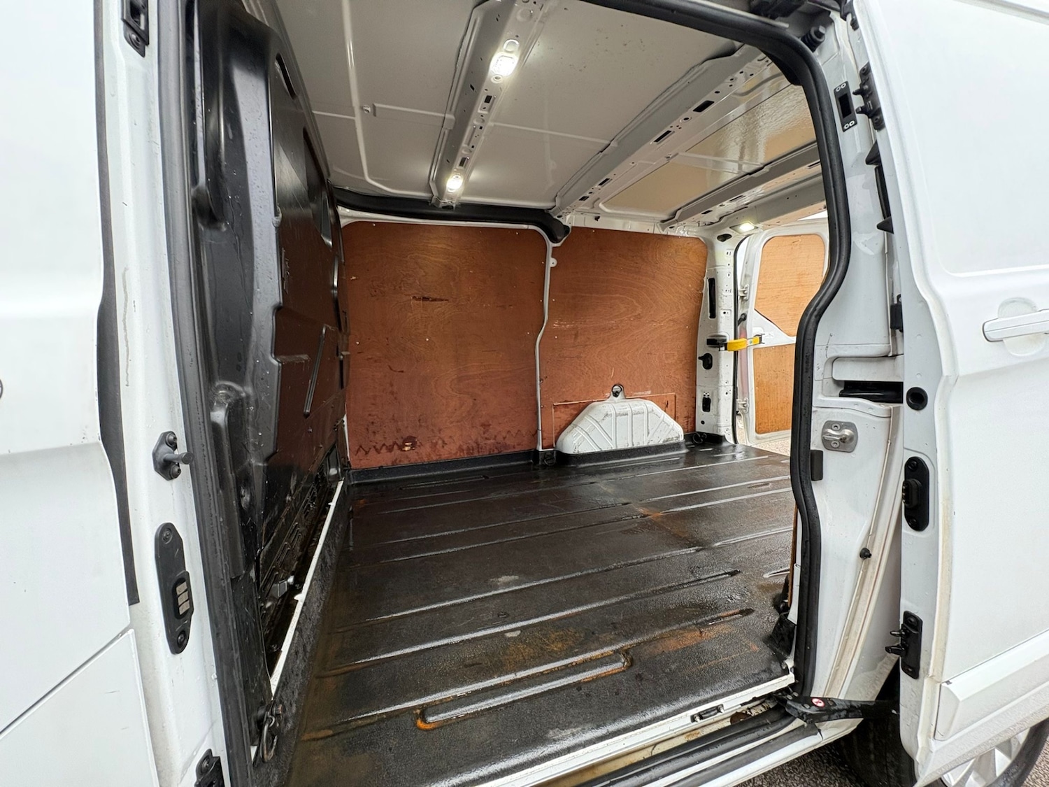 Used Ford Transit Custom 2019 for sale - 78010612: Photo 8