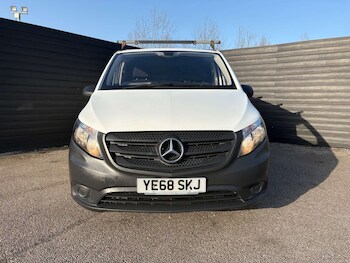 Used Mercedes-Benz Vito 2018 for sale - 77851735: Photo